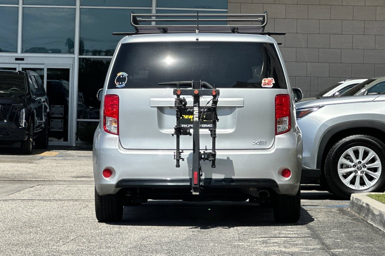 Used 2015 Scion xB FWD image 5
