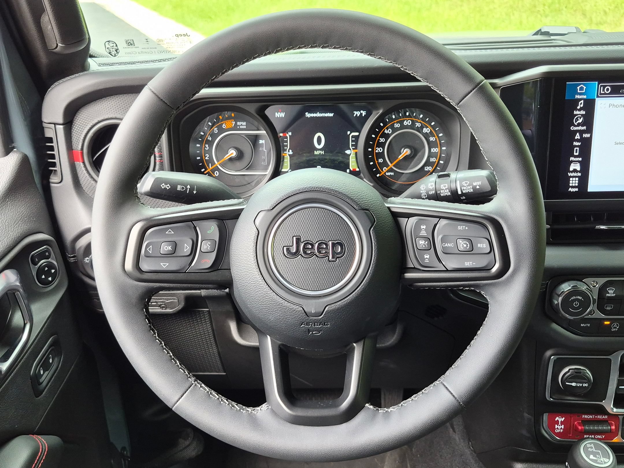 Used 2026 Jeep Wrangler Unlimited Rubicon w/ Safety Group AWD/4WD image 6