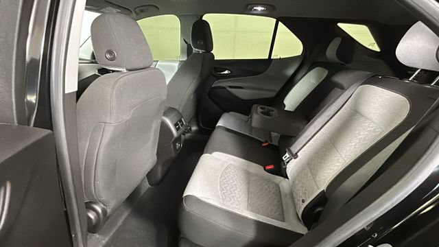 Used 2022 Chevrolet Equinox LS FWD image 27