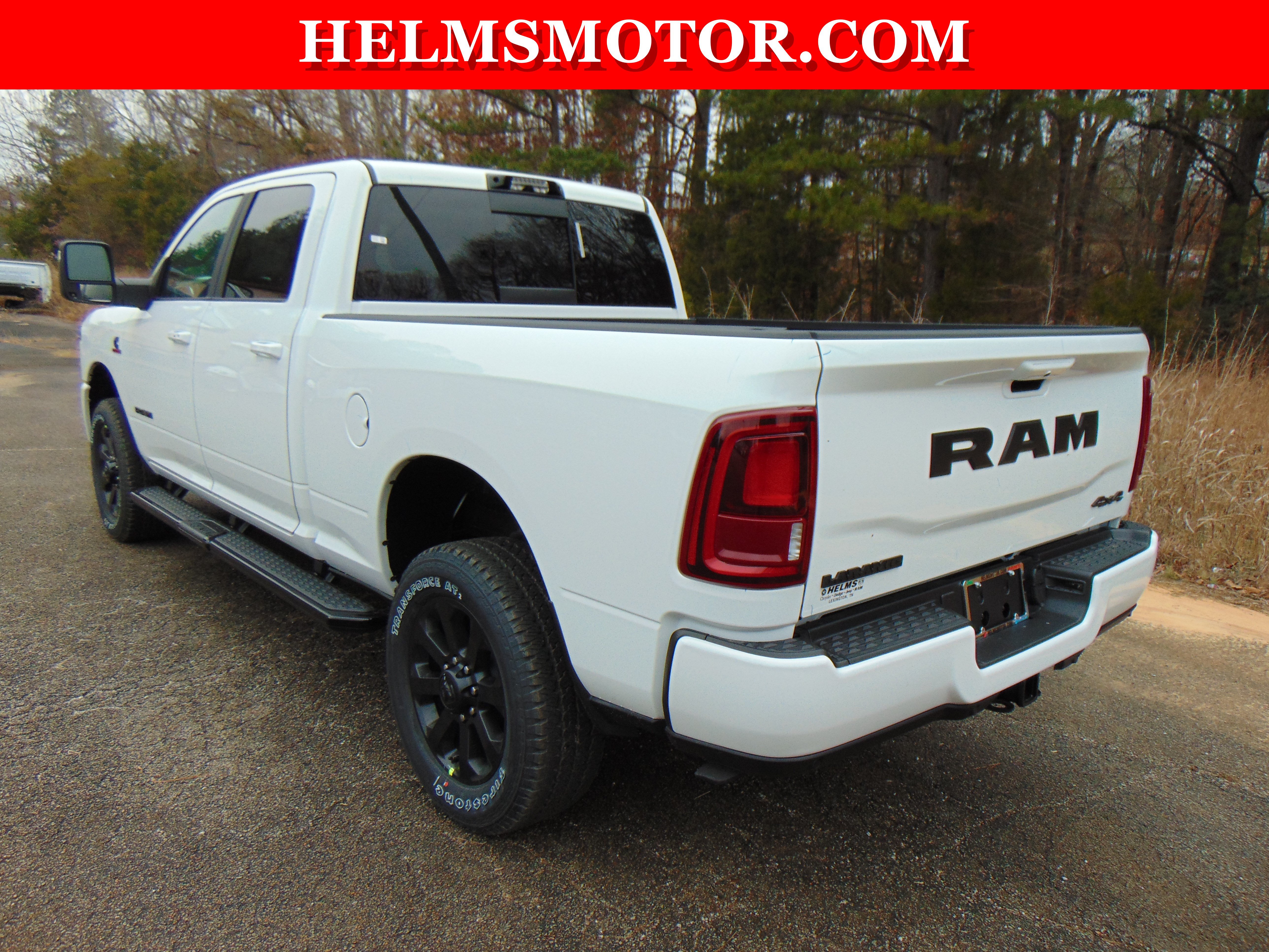New 2026 RAM 2500 Laramie AWD/4WD image 10