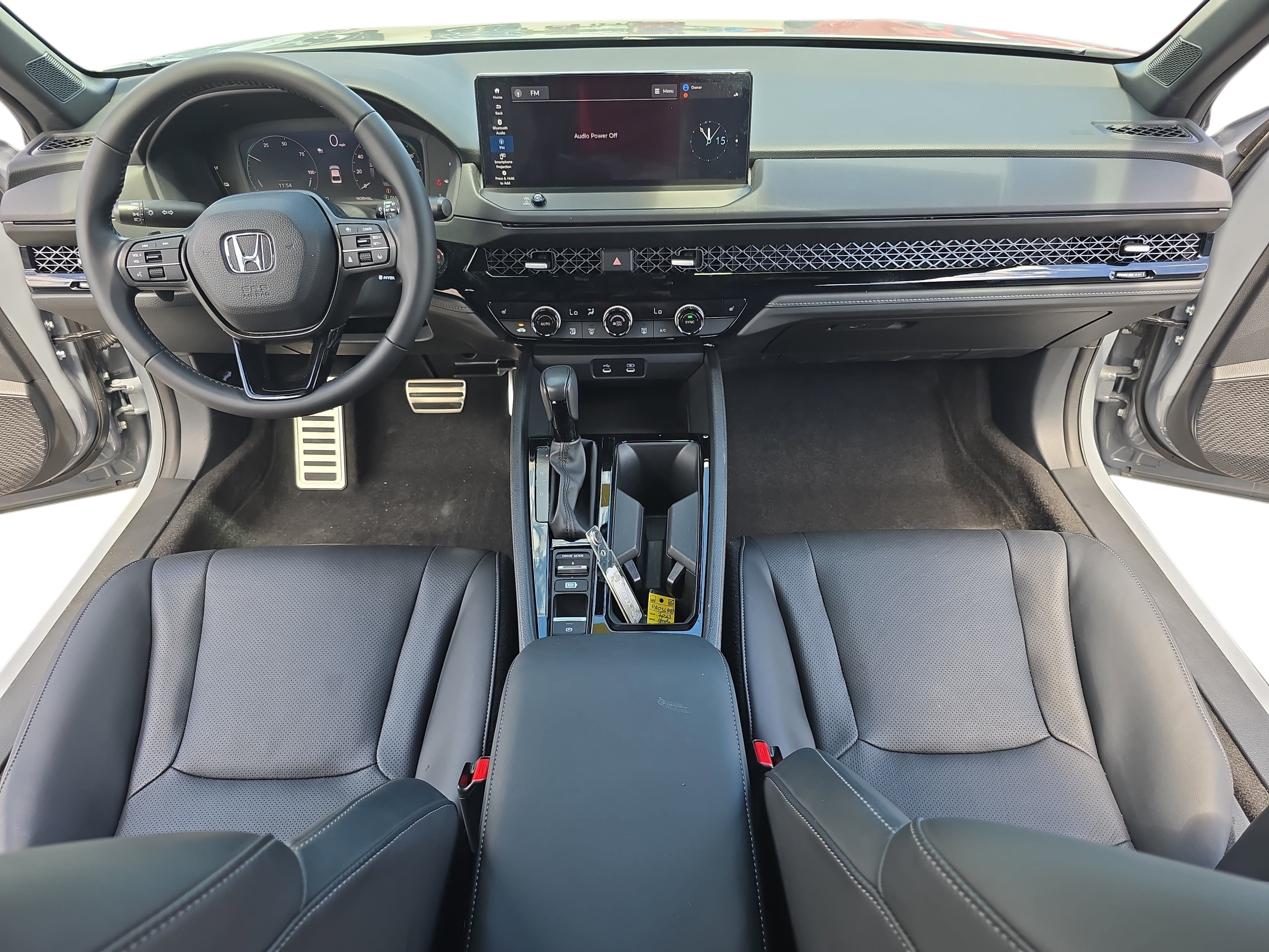 Used 2023 Honda Accord Sport image 9