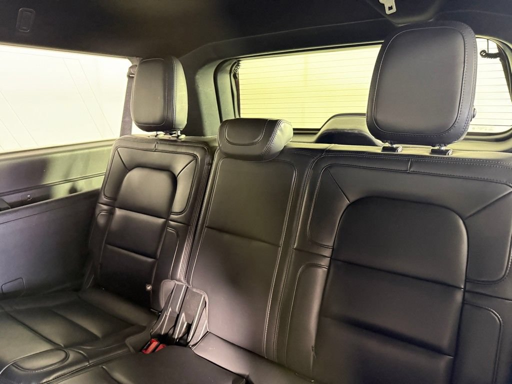 Used 2024 Lincoln Navigator L 4WD image 33