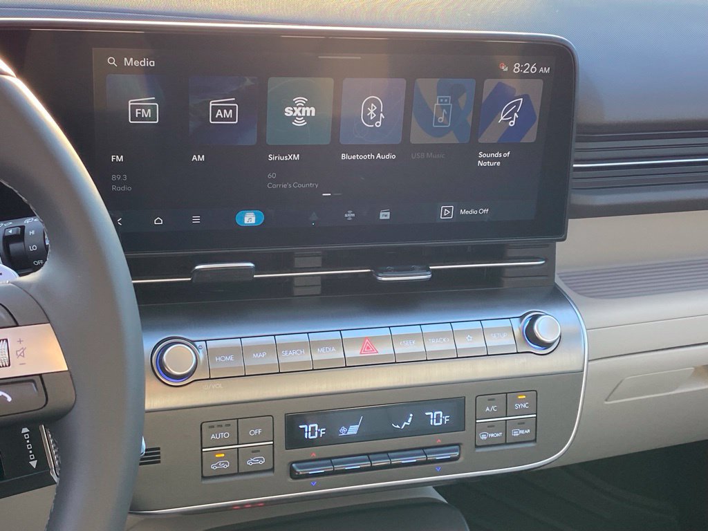 Used 2026 Hyundai Kona SEL Premium FWD image 9