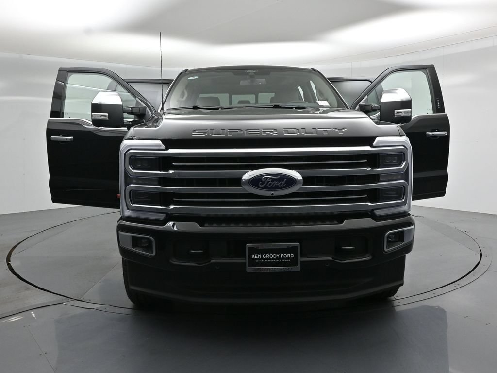 New 2026 Ford F350 Platinum w/ Platinum Plus Package AWD/4WD image 32