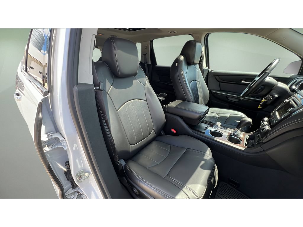 Used 2017 Chevrolet Traverse Premier AWD/4WD image 32