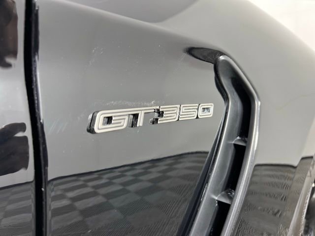 Used 2020 Ford Mustang Shelby GT350 w/ Technology Package RWD image 16