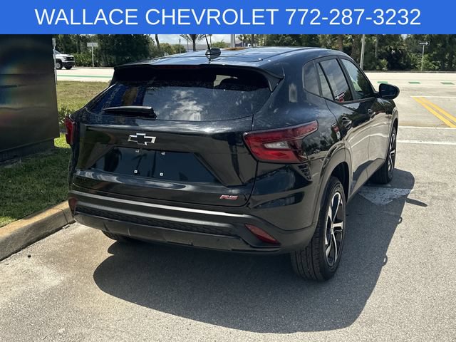 Used 2024 Chevrolet Trax RS w/ Driver Confidence Package FWD image 7
