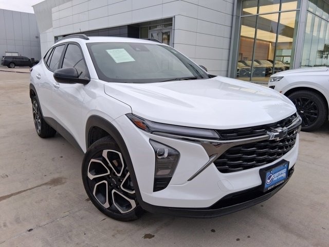 Used 2025 Chevrolet Trax RS w/ Driver Confidence Package