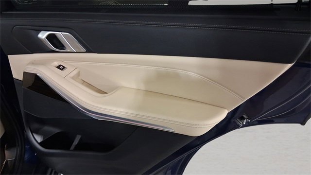 Used 2021 BMW X5 xDrive40i w/ Convenience Package image 17