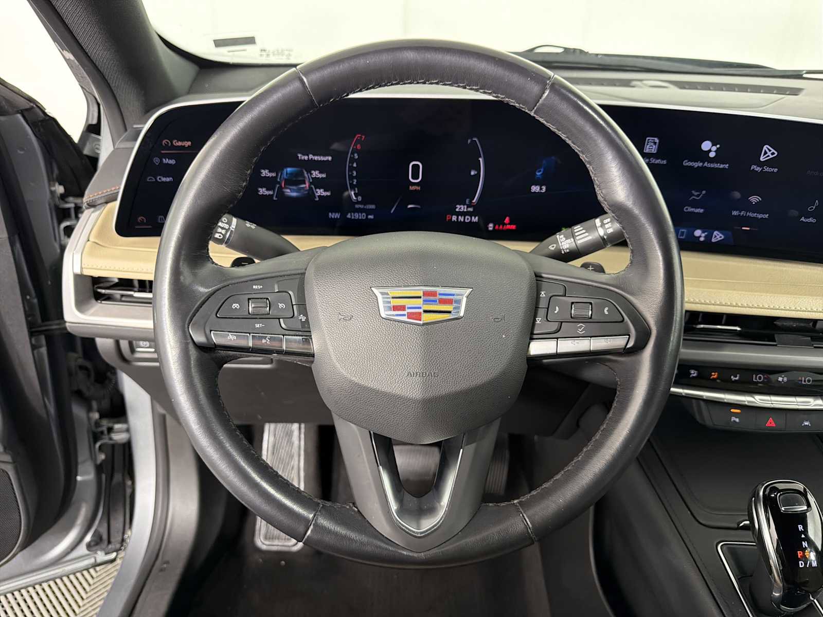 Used 2024 Cadillac XT4 Premium Luxury image 22