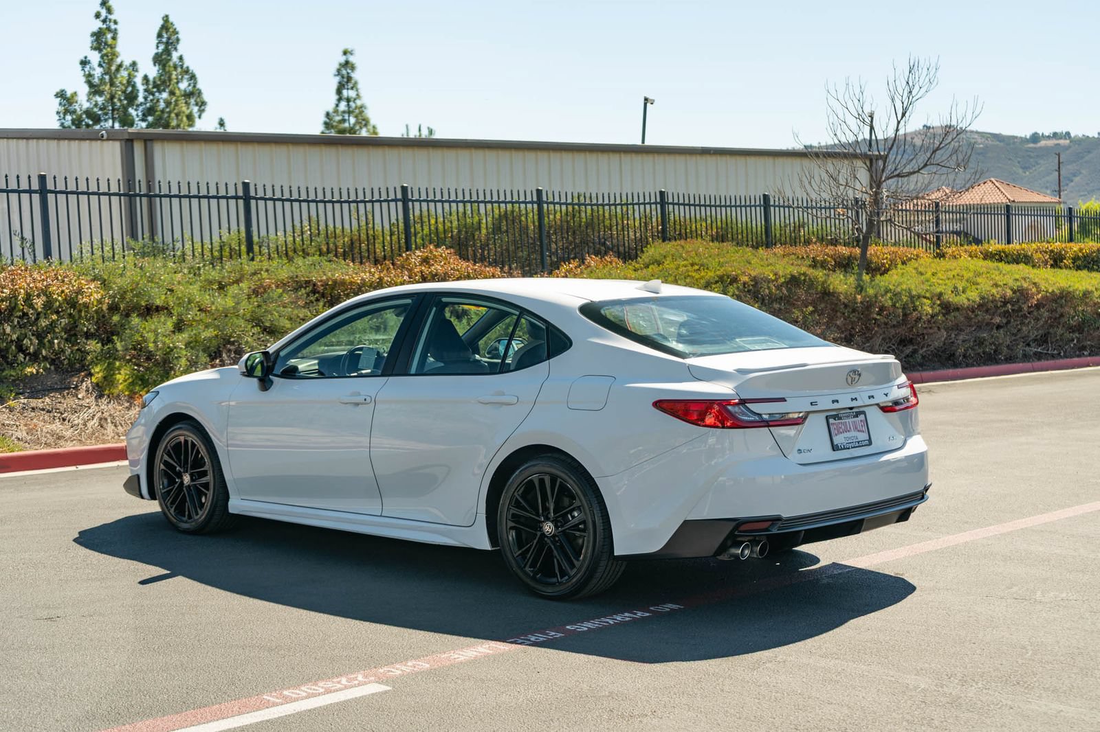 Certified 2025 Toyota Camry SE FWD image 11