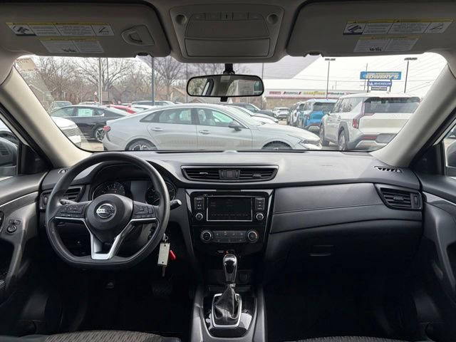 Used 2018 Nissan Rogue S image 26