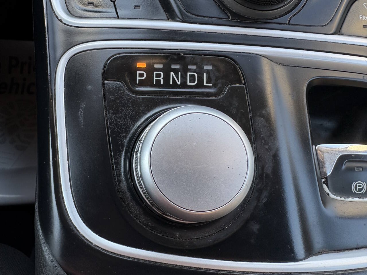 Used 2015 Chrysler 200 Limited FWD image 22