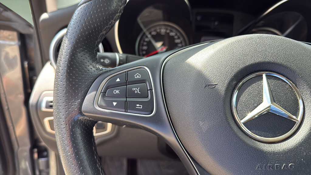 Used 2018 Mercedes-Benz C 300 4MATIC Sedan image 22