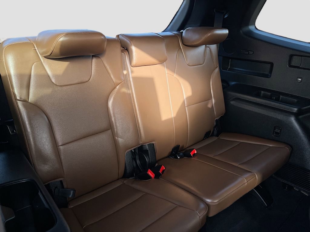Used 2022 Kia Telluride SX w/ SX Prestige Package image 29