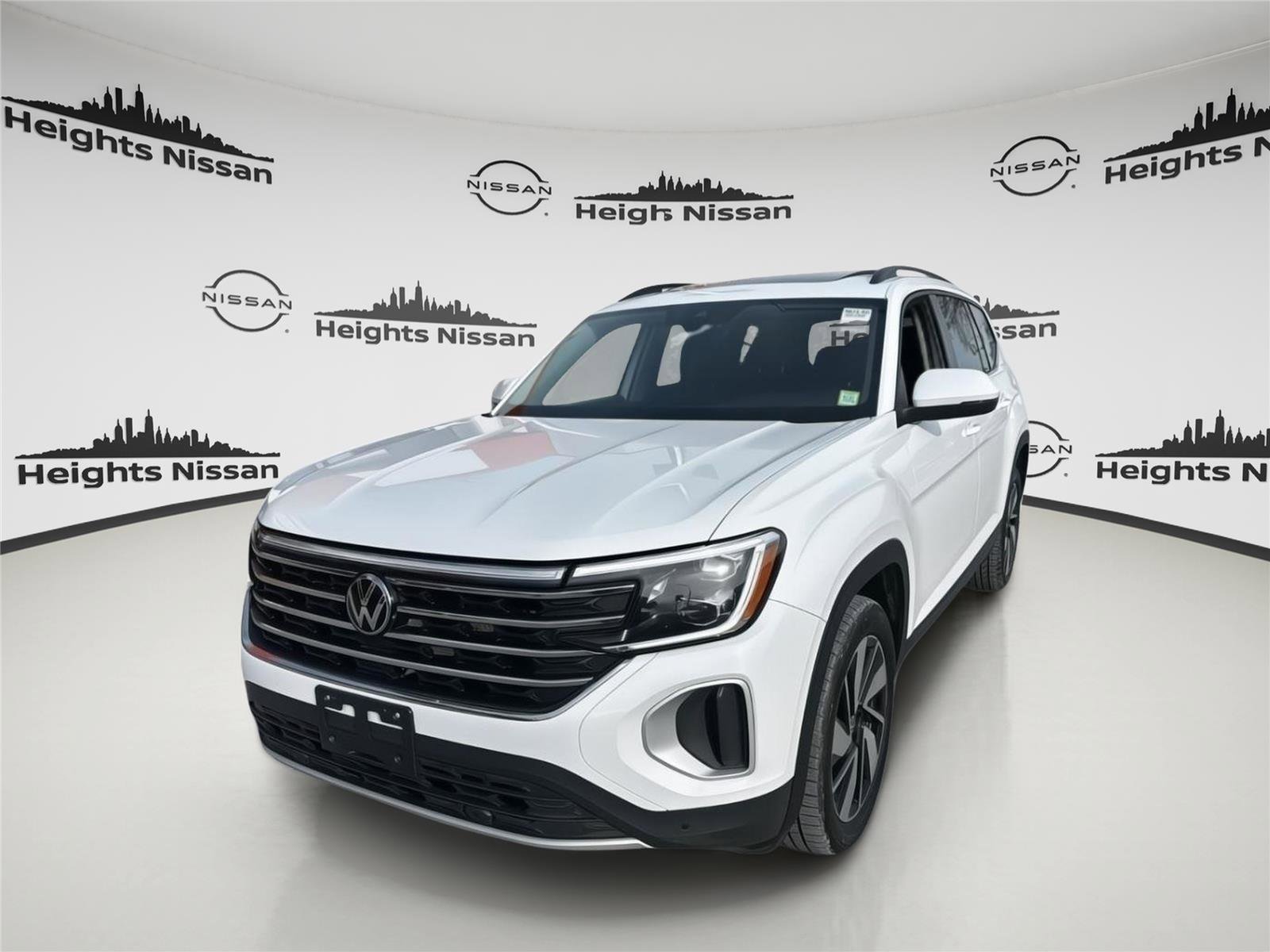 Used 2024 Volkswagen Atlas SE image 10