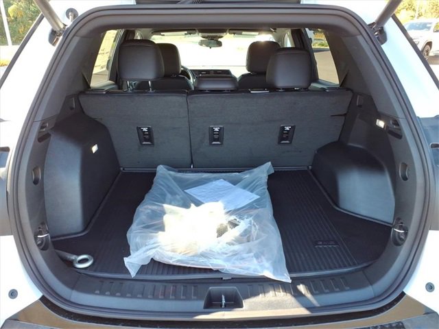 New 2026 GMC Terrain AT4 w/ LPO, Floor Liner Package image 10