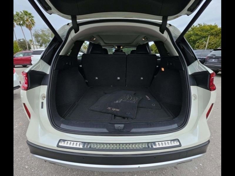 Used 2019 INFINITI QX50 Essential w/ Proactive Package image 24