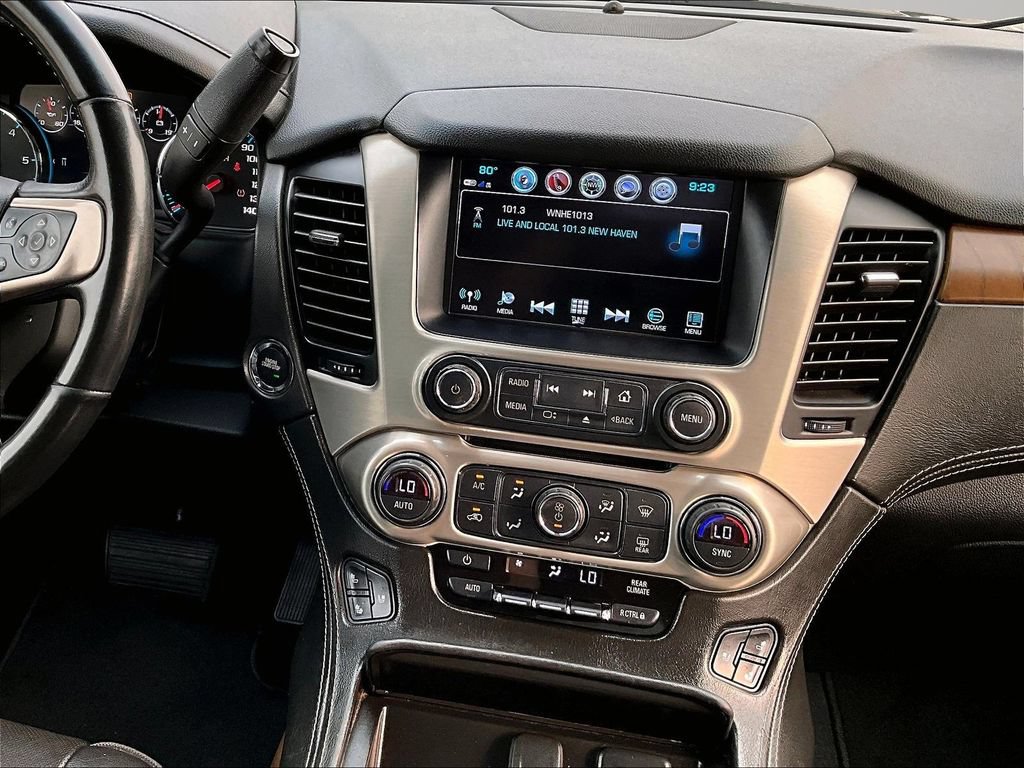 Used 2020 GMC Yukon XL Denali w/ Denali Ultimate Package AWD/4WD image 7