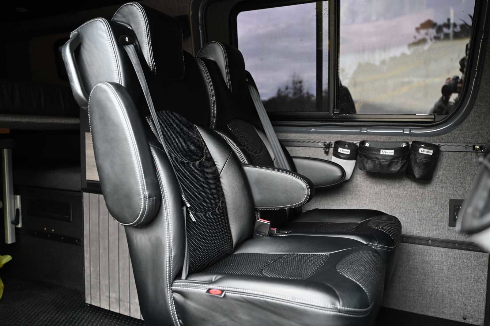 Used 2020 Mercedes-Benz Sprinter 2500 image 19