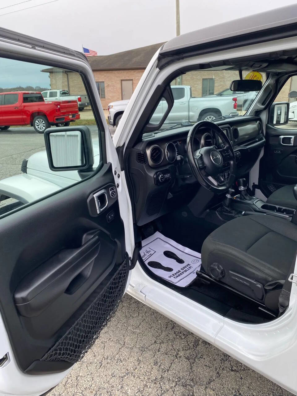 Used 2020 Jeep Gladiator Sport w/ Quick Order Package 24S image 11