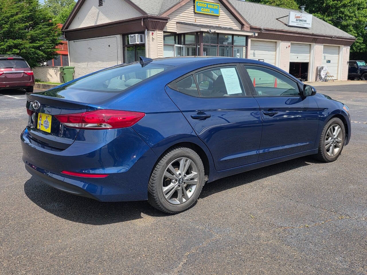 Used 2017 Hyundai Elantra SE FWD image 8
