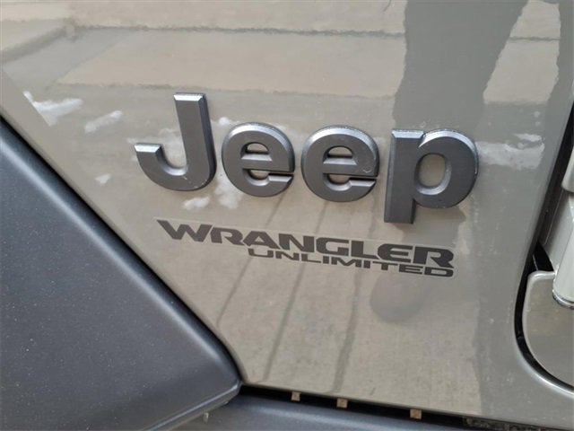 Used 2022 Jeep Wrangler Unlimited Sport image 18