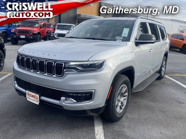 New 2024 Jeep Wagoneer L 4WD w/ Convenience Group I