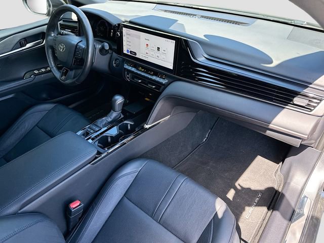 Used 2025 Toyota Camry XSE image 27