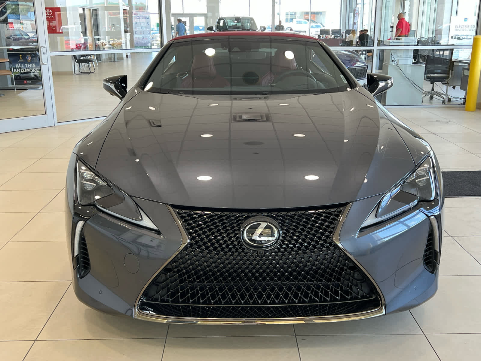 Used 2024 Lexus LC 500 Convertible image 6