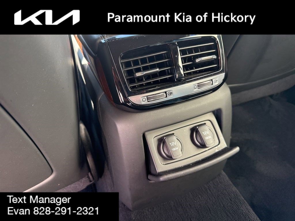 Used 2017 Genesis G90 5.0 Ultimate image 19