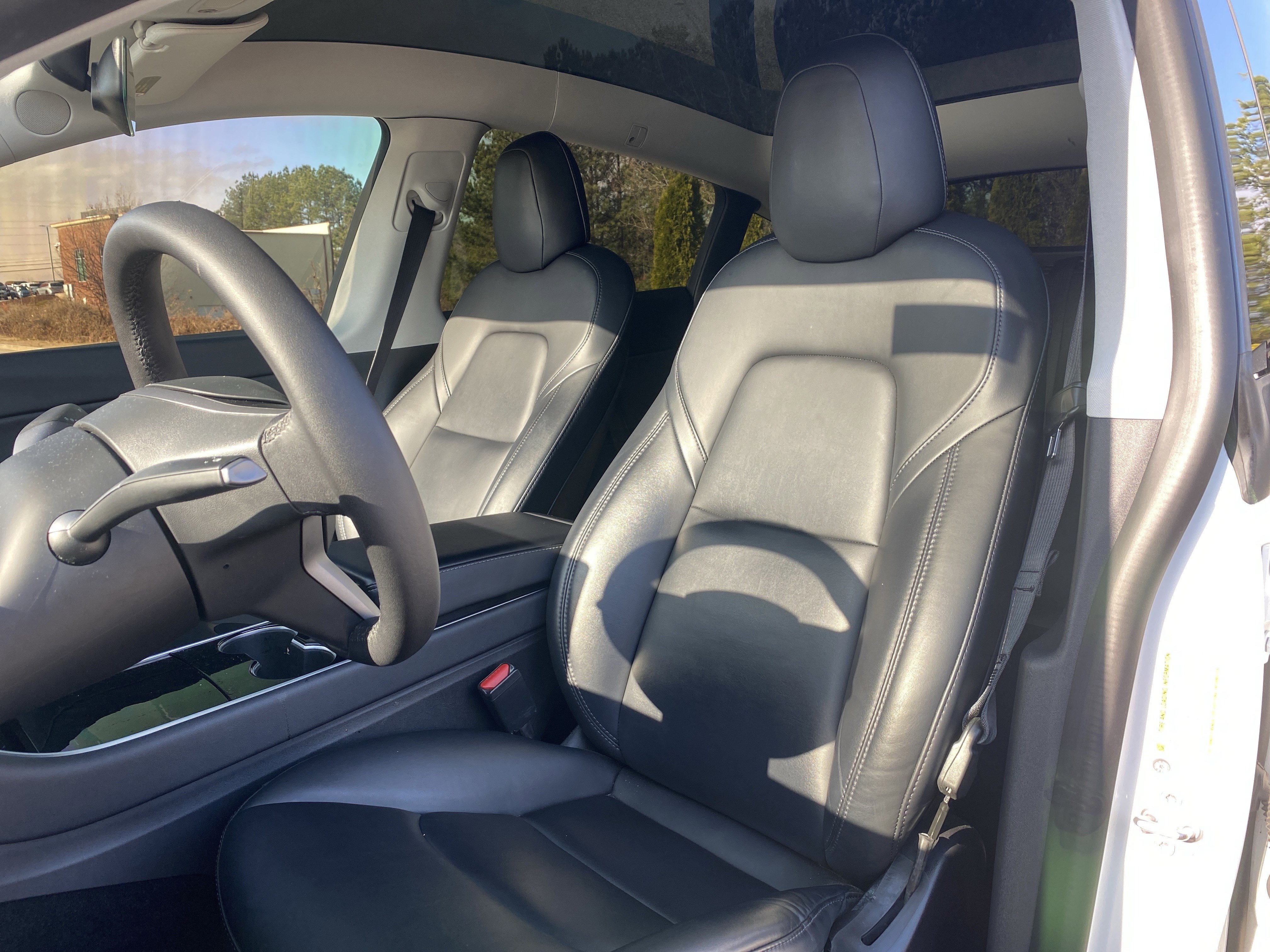 Used 2021 Tesla Model Y Long Range image 7