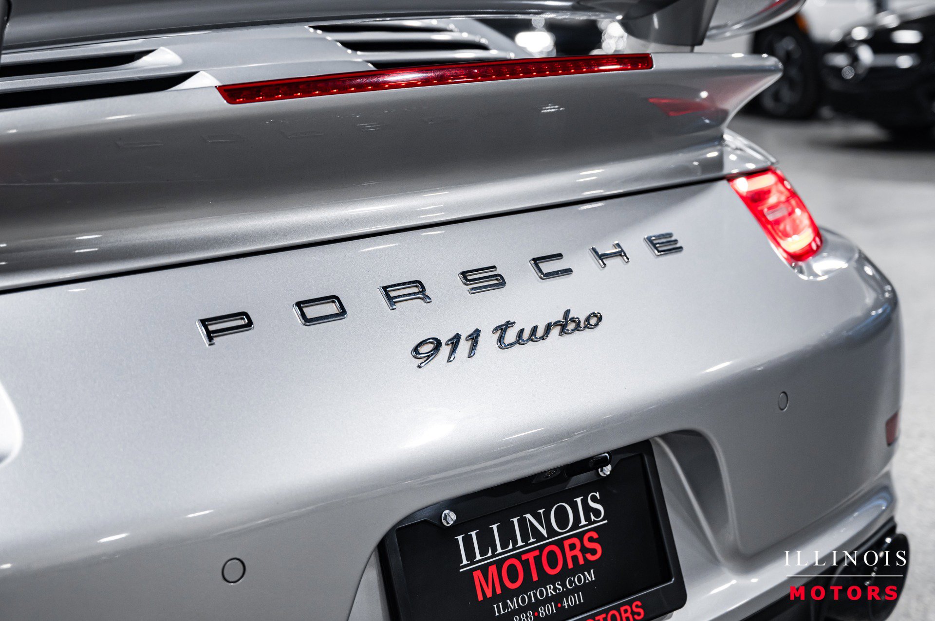 Used 2014 Porsche 911 Turbo image 17