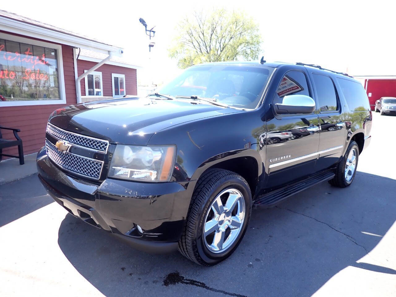 Used 2011 Chevrolet Suburban LTZ AWD/4WD image 3