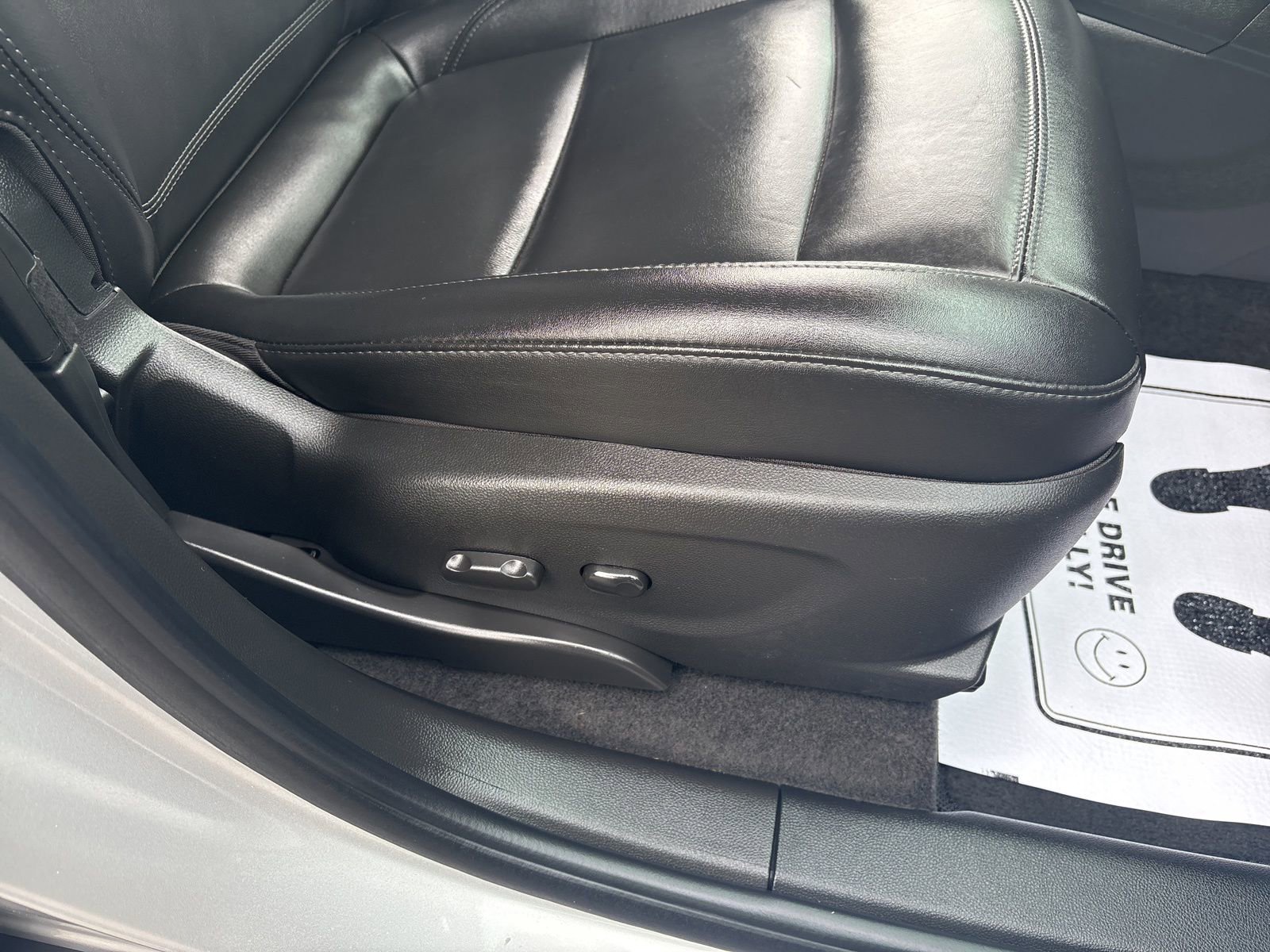 Used 2017 Buick Encore Essence image 12