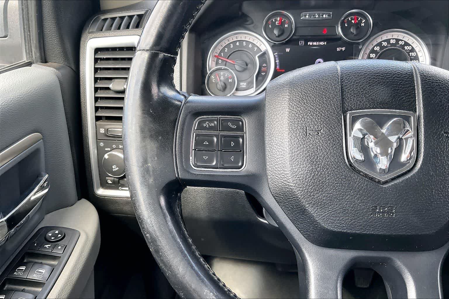 Used 2019 RAM 1500 Big Horn AWD/4WD image 24