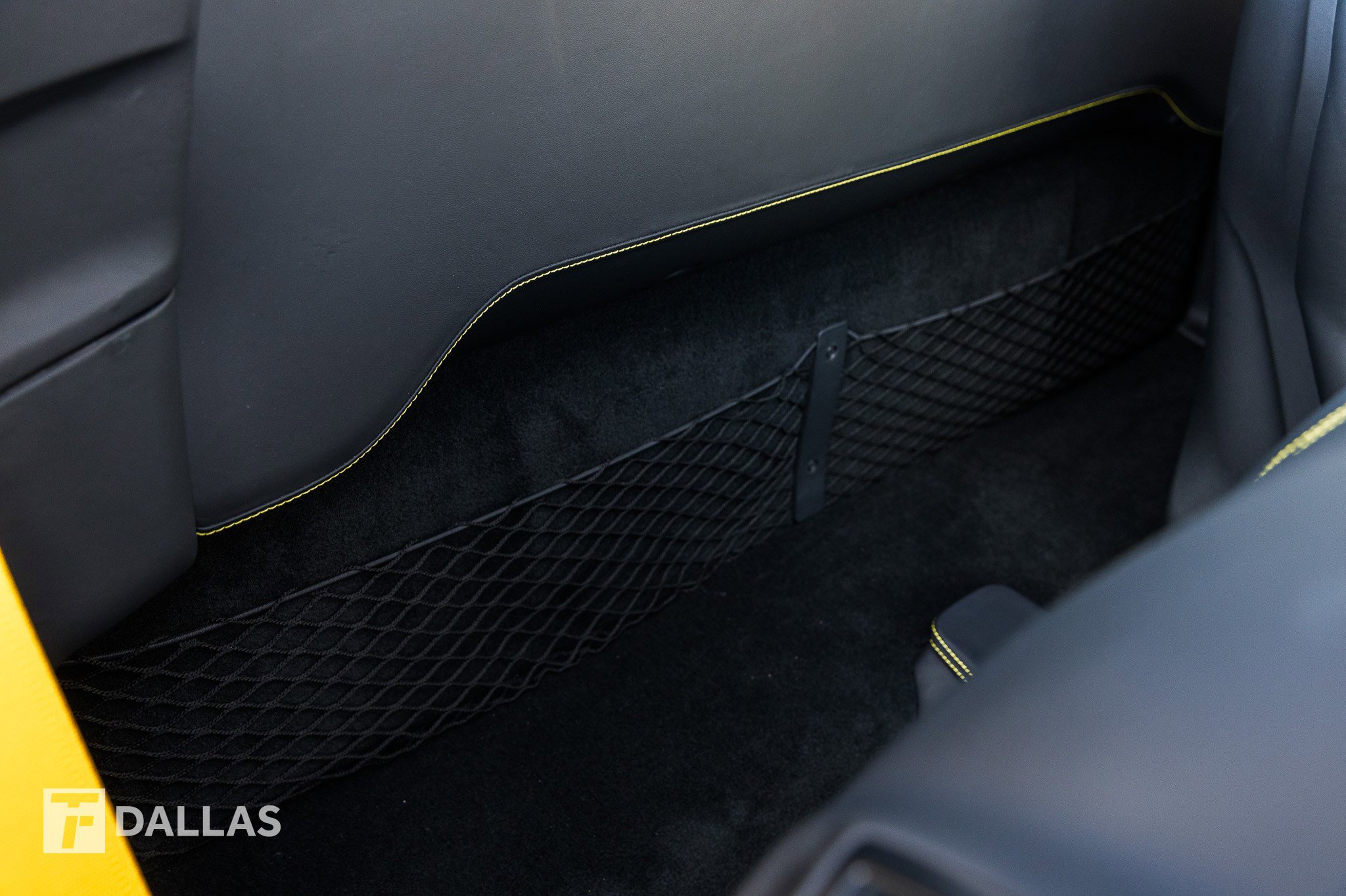 Used 2021 Ferrari F8 Tributo image 38