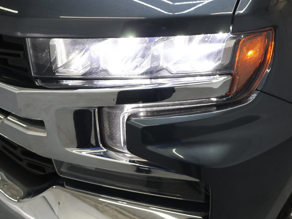 Used 2022 Chevrolet Silverado 1500 LT AWD/4WD image 28