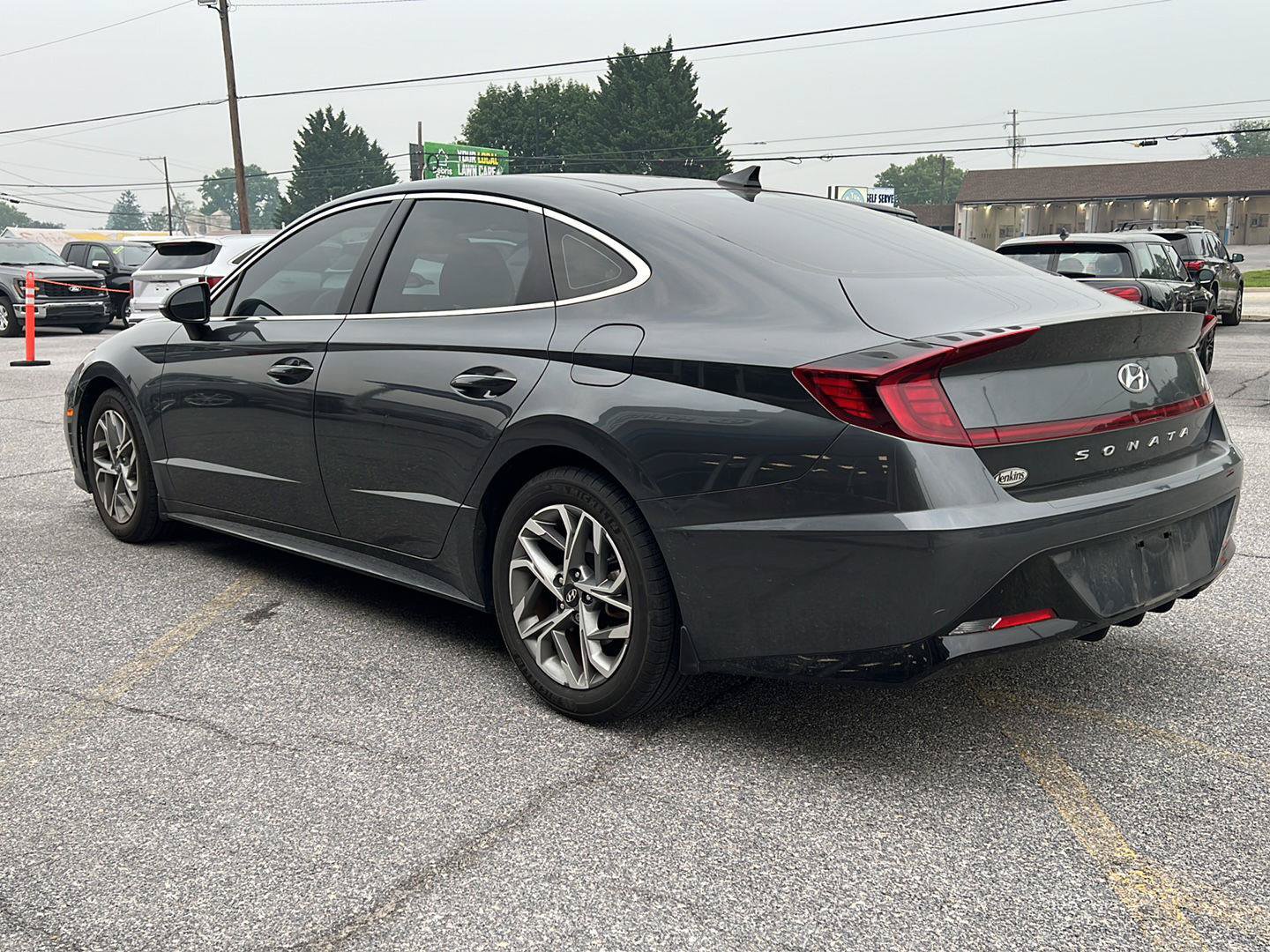Certified 2022 Hyundai Sonata SEL w/ Convenience Package FWD image 3
