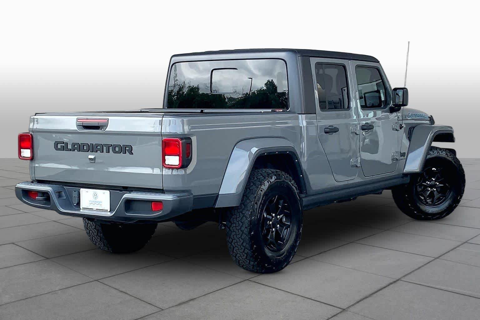 Used 2021 Jeep Gladiator Sport AWD/4WD image 13