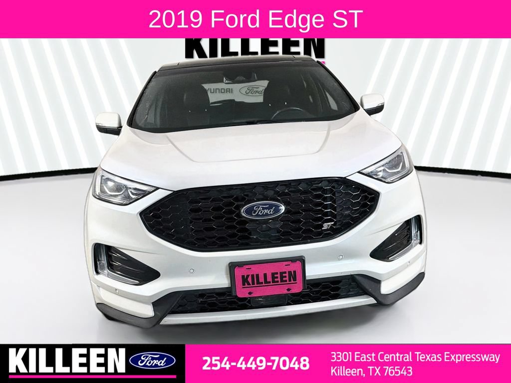 Used 2019 Ford Edge ST w/ Equipment Group 401A AWD/4WD image 2