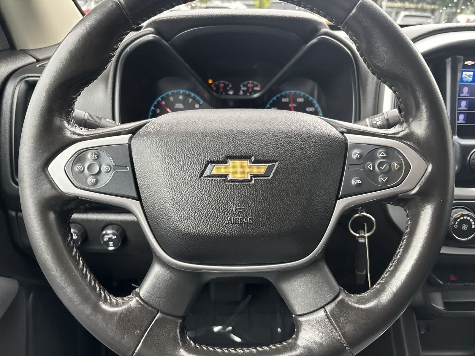 Used 2019 Chevrolet Colorado LT w/ LT Convenience Package AWD/4WD image 11