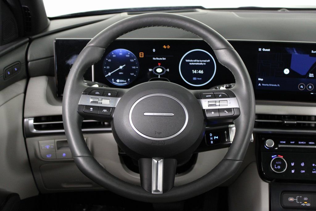 Used 2025 Hyundai Tucson Limited image 6