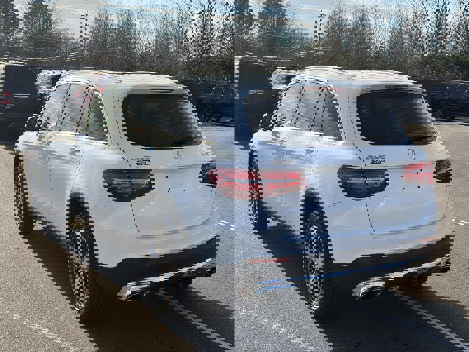 Used 2019 Mercedes-Benz GLC 300 4MATIC image 17