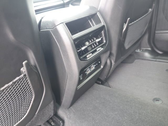 Used 2024 Jeep Grand Cherokee Overland w/ Adv Protech Group III image 42