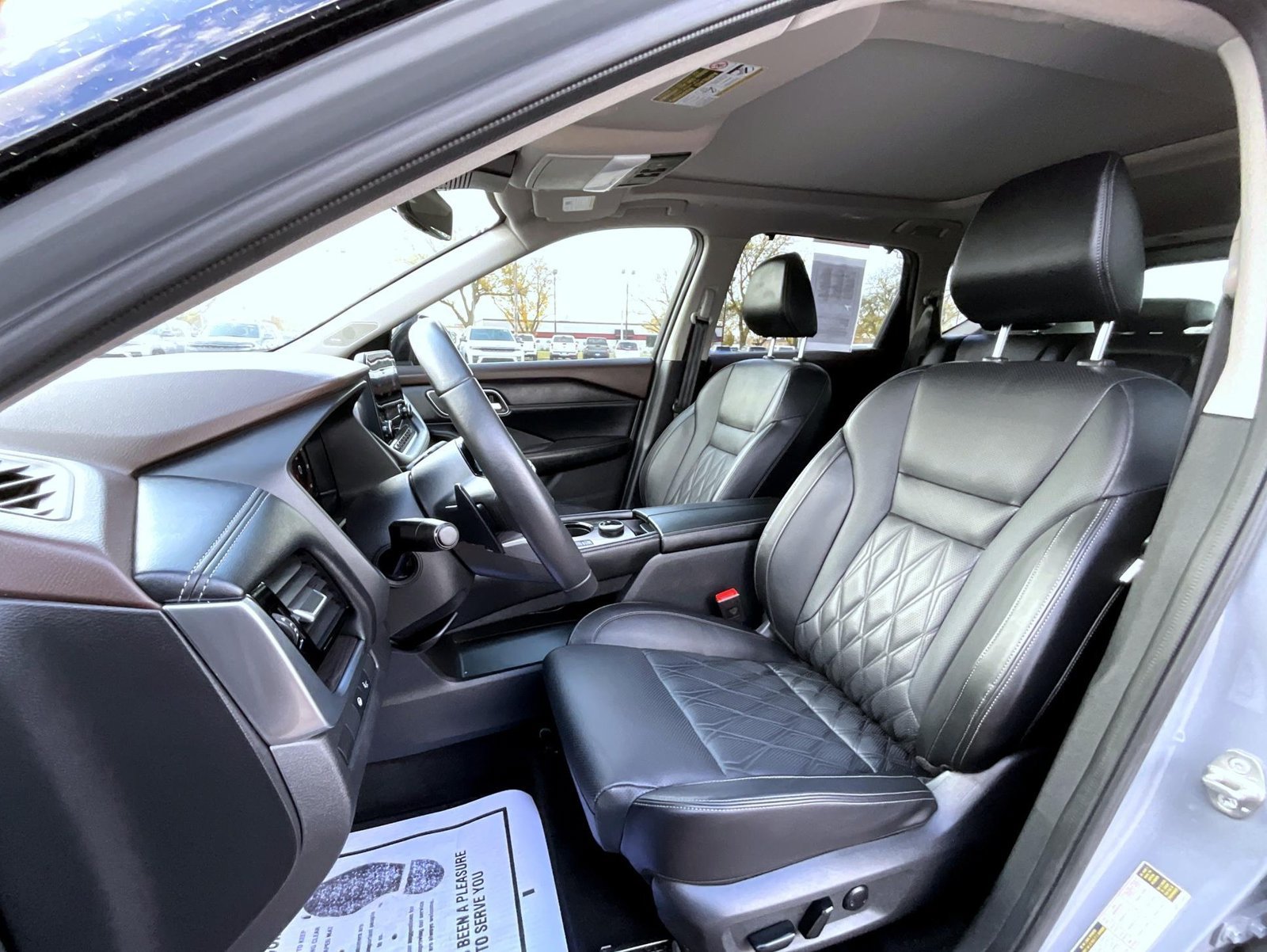Used 2023 Nissan Rogue Platinum w/ Platinum Premium Package AWD/4WD image 11