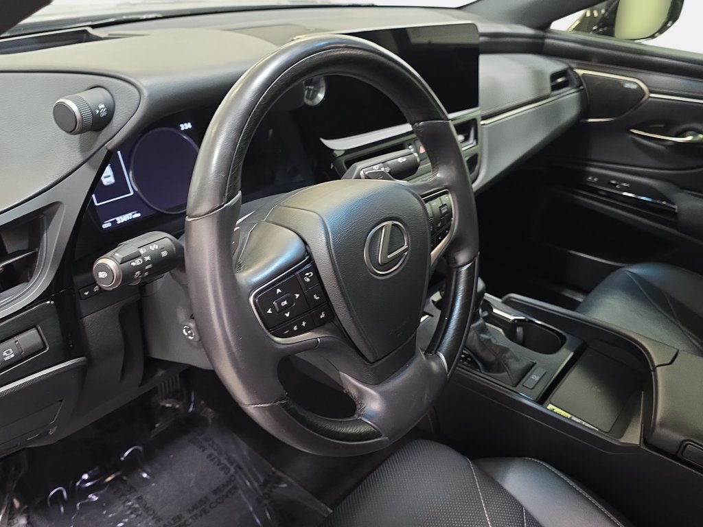 Used 2024 Lexus ES 350 Ultra Luxury w/ Accessory Package (Z2) FWD image 14