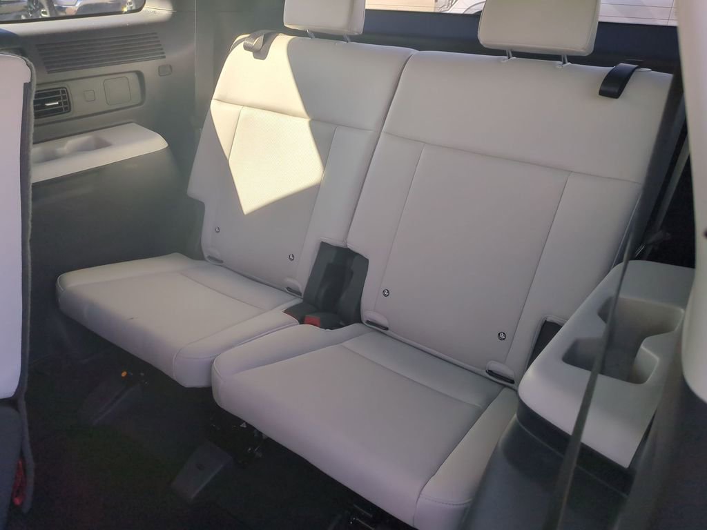 Used 2024 Hyundai Santa Fe SEL image 25