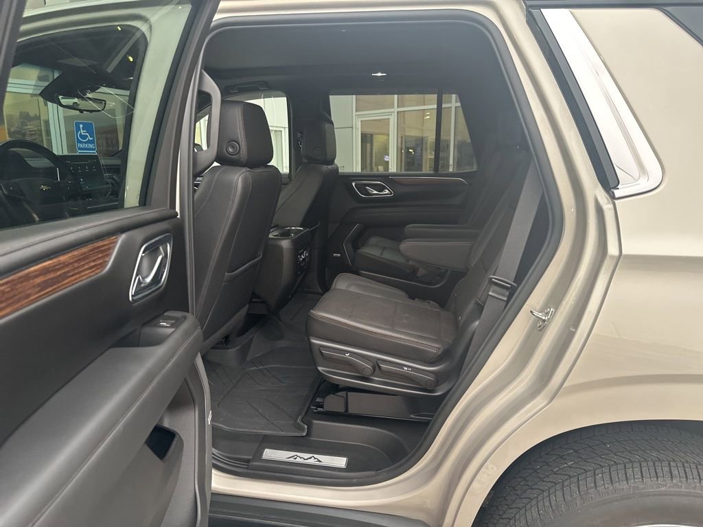Used 2023 Chevrolet Tahoe High Country w/ Max Trailering Package AWD/4WD image 16