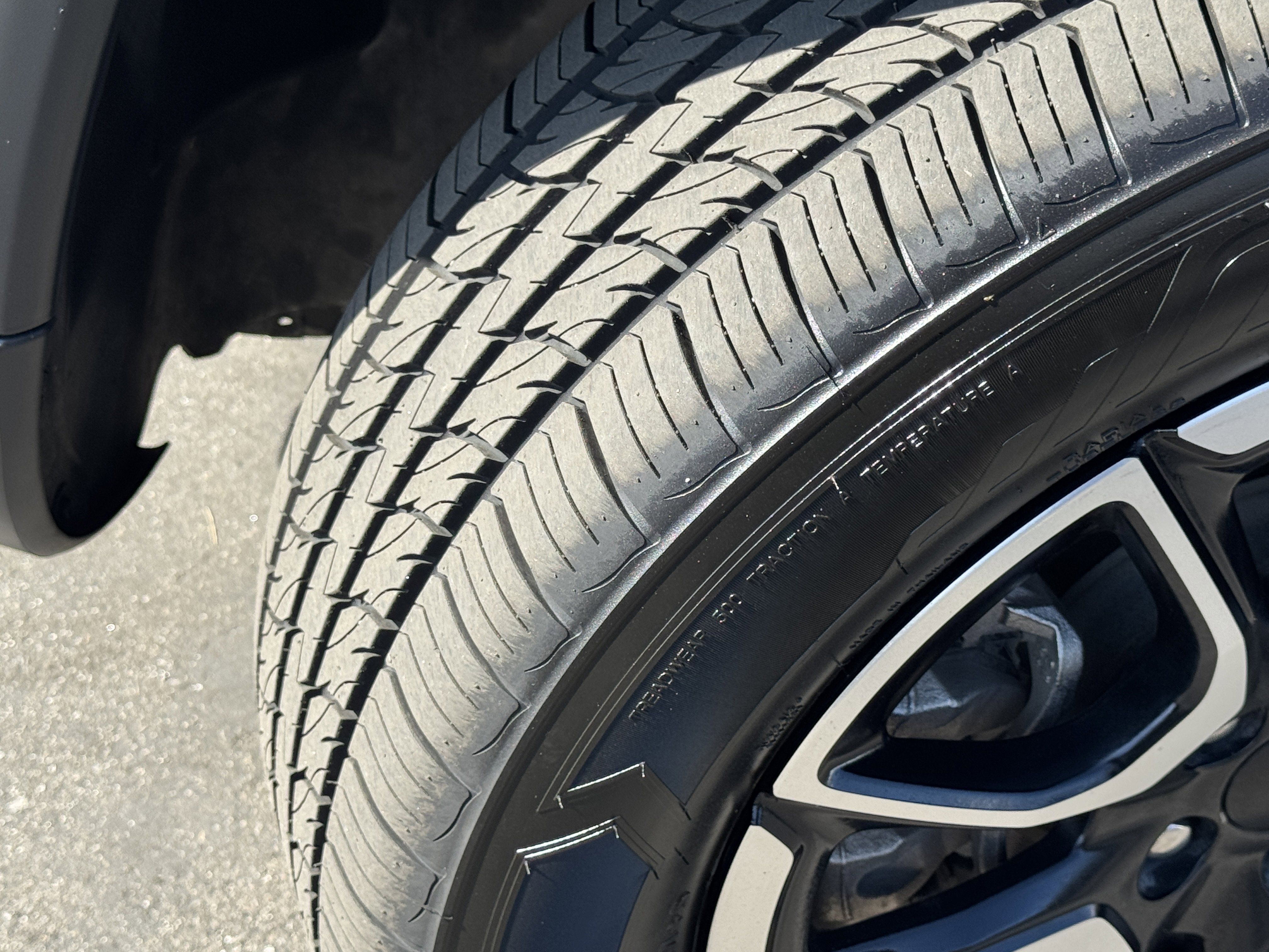 Used 2024 Jeep Compass Trailhawk image 18